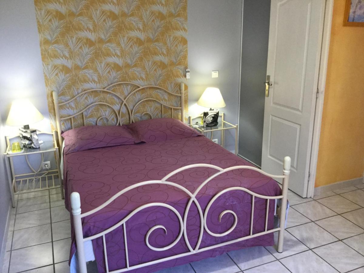 Mas Soleil Et Vignes Bed & Breakfast Saint-Hippolyte  Dış mekan fotoğraf