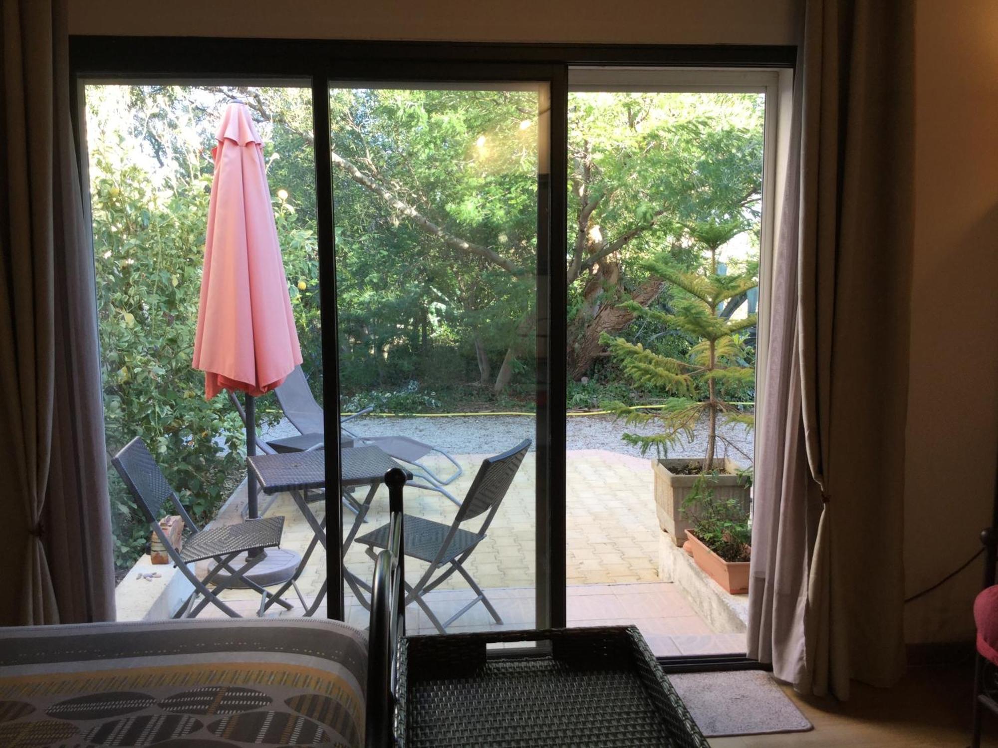 Mas Soleil Et Vignes Bed & Breakfast Saint-Hippolyte  Dış mekan fotoğraf